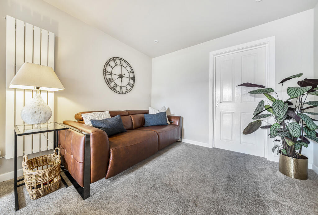 1325039-11-6877d1...