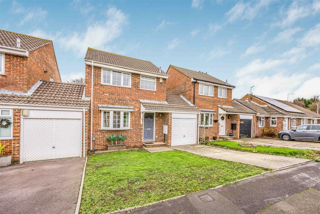 Reedmace Close, Waterlooville