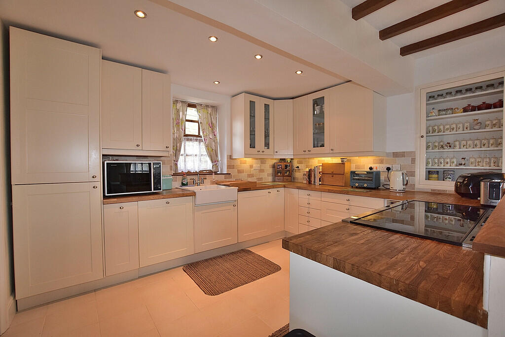 kitchen close