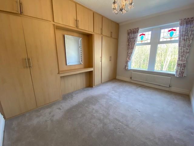 MASTER BEDROOM.jpg