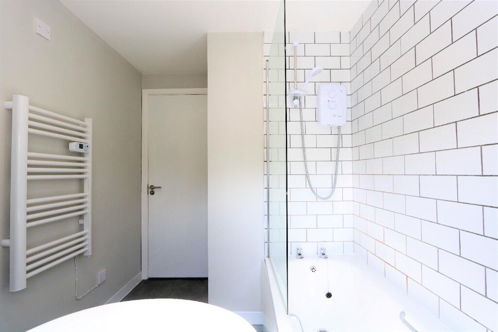 11_16910619695180.JP