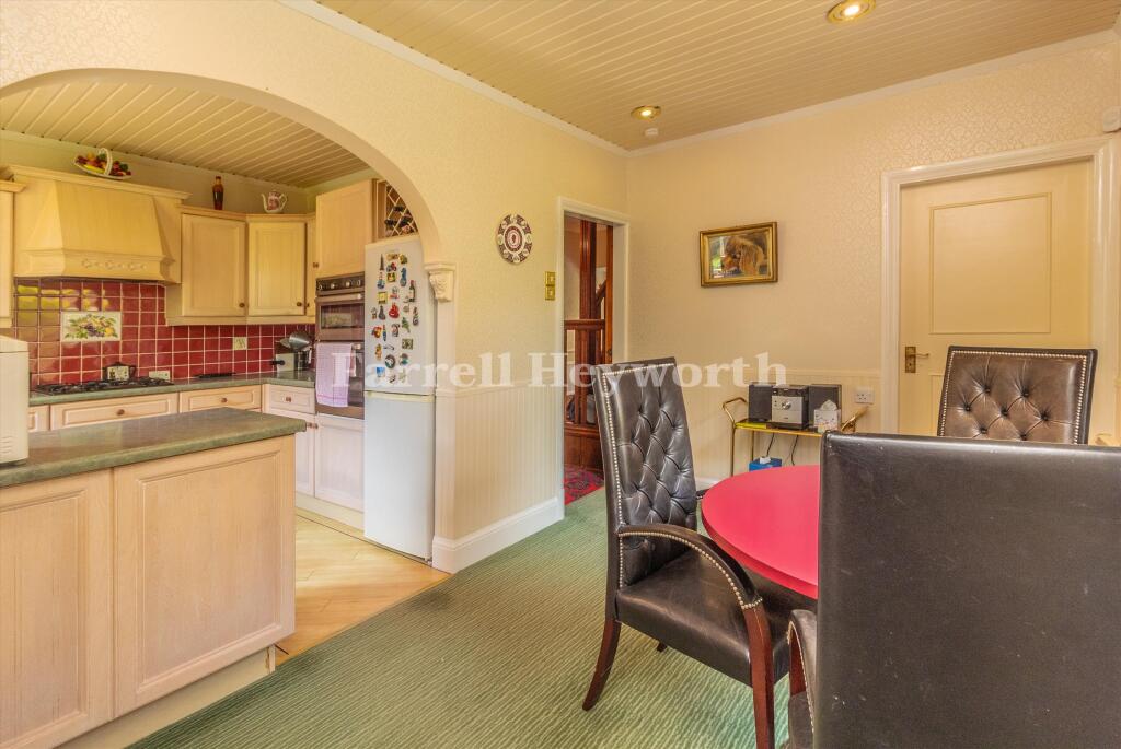 Breakfast Room image