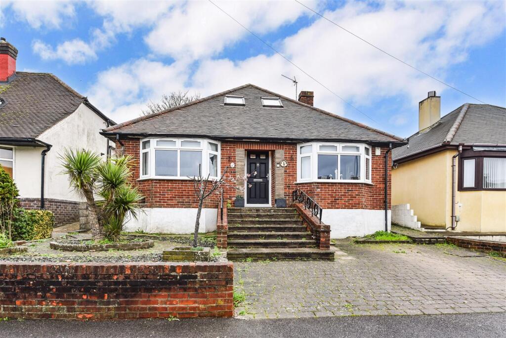 fRONT aSPECT