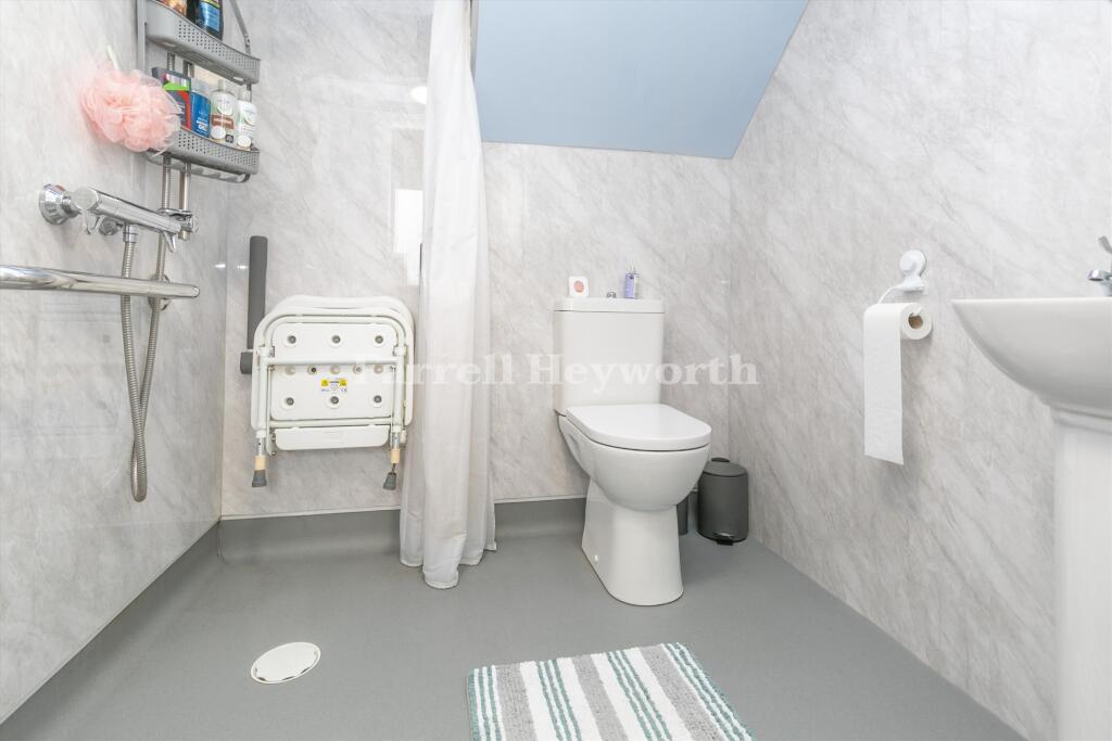 Downstairs shower ro