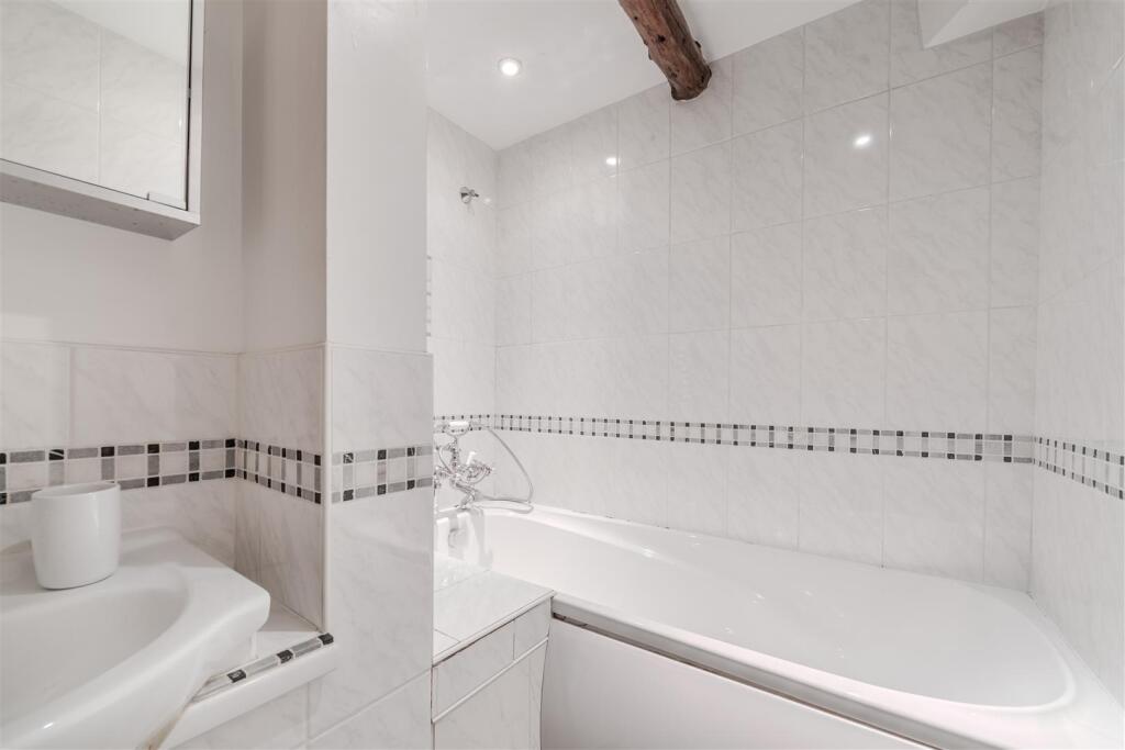 Bathroom-2.jpg