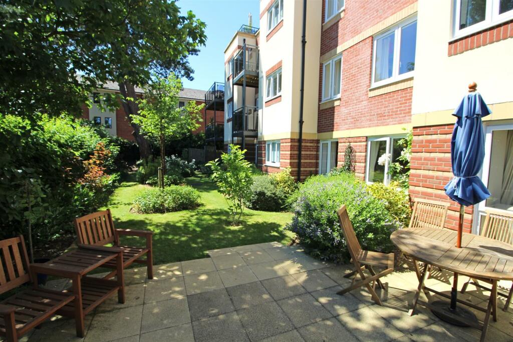 Gardens and Patio.jpg