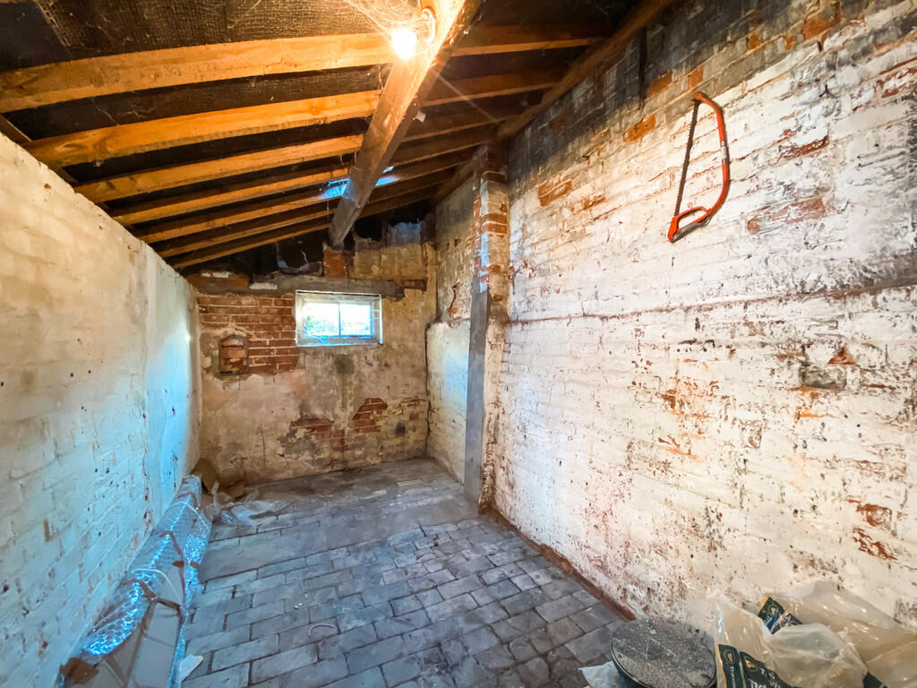Outbuilding