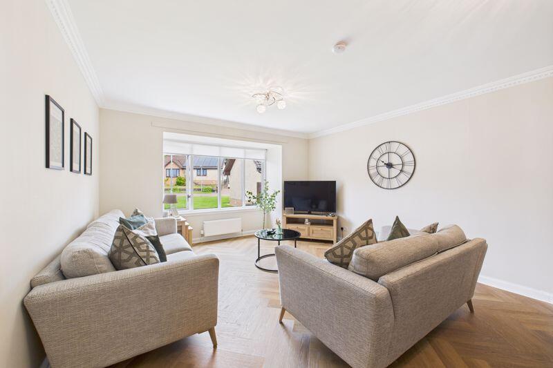 Lounge/Dining Angle 1