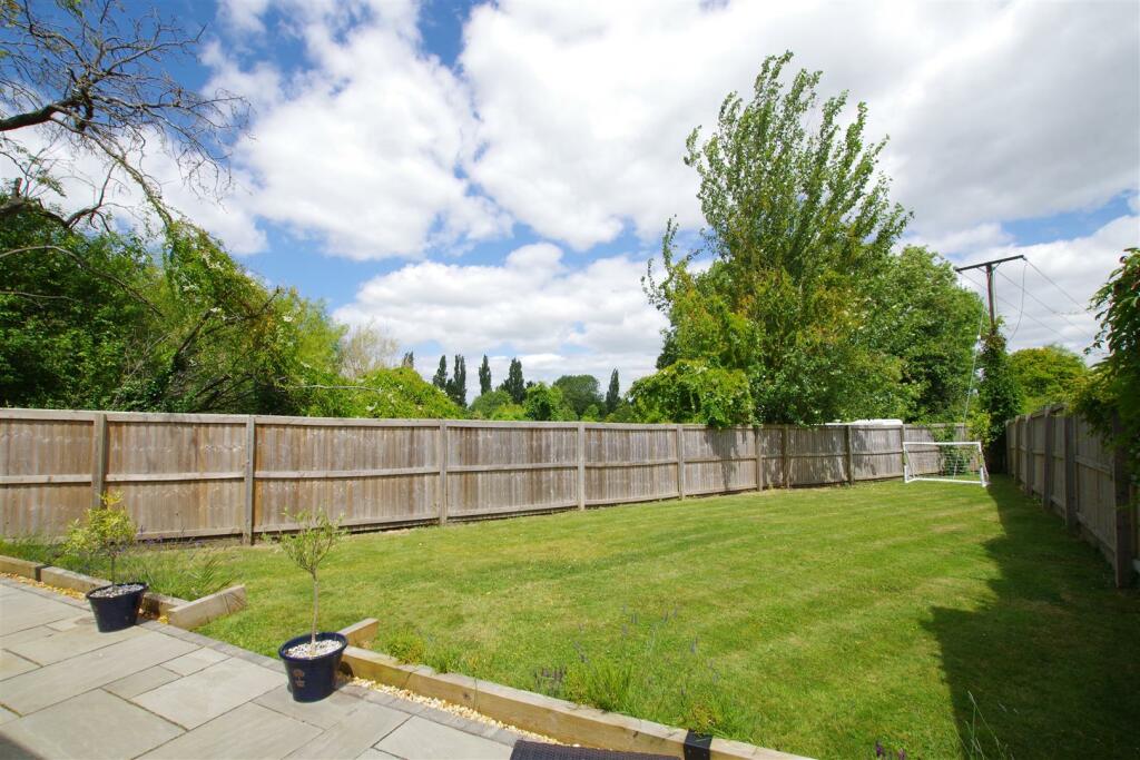 Side &amp; Rear Garden