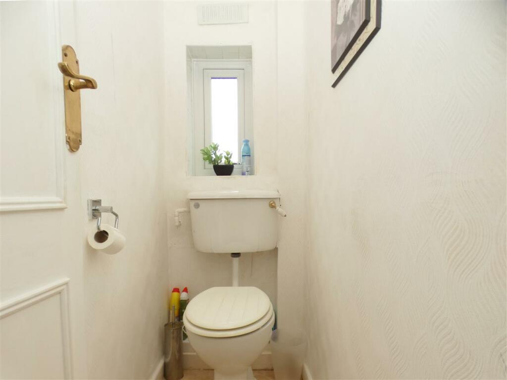 Separate WC