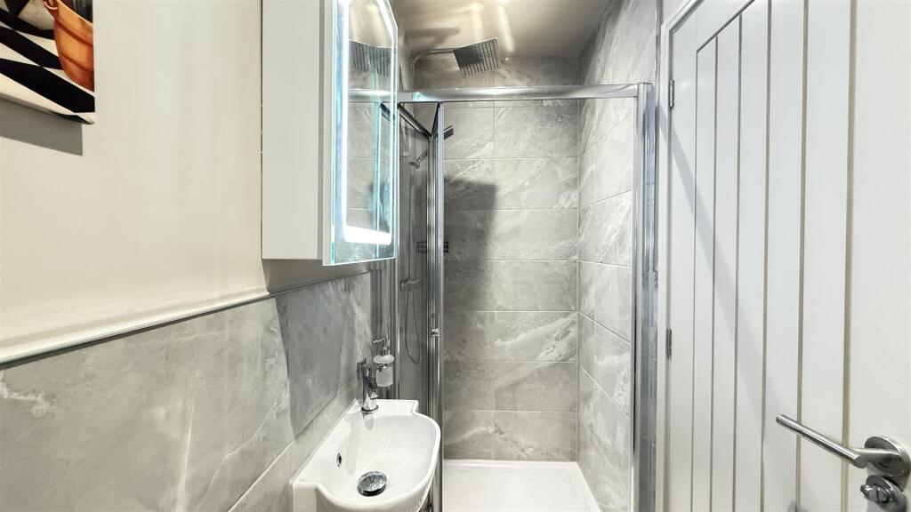 Bathroom 2