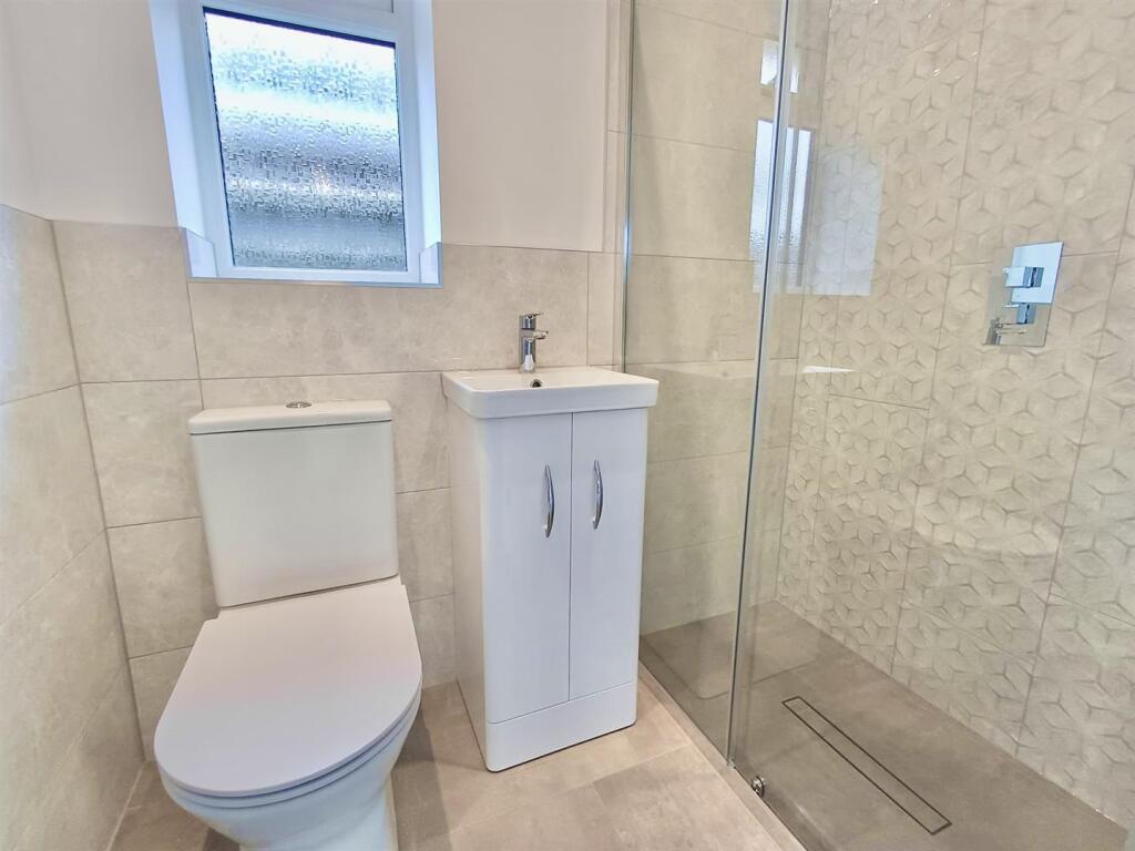 En-Suite Shower Room