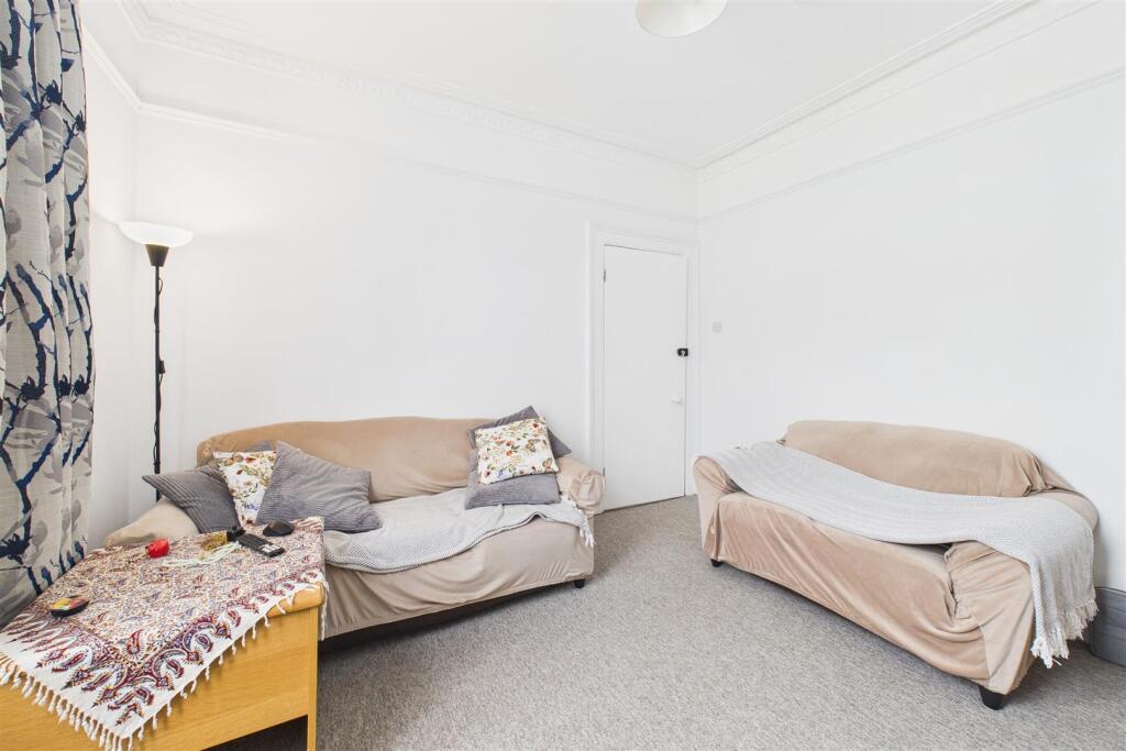 5 Osborne Villas, Kingsdown, Bristol, BS2 8BP | Fr