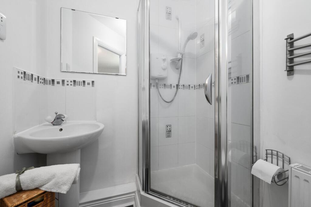 Bedroom One En Suite