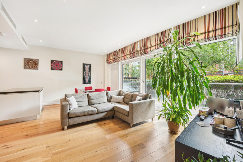 7 Hepworth Court (2)