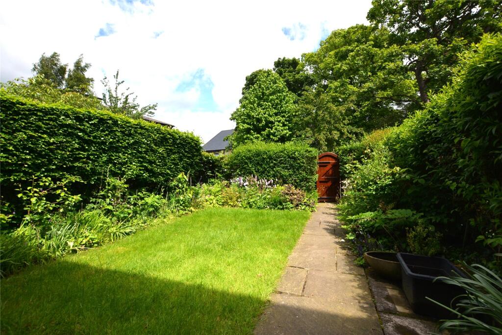 Front Garden -Summer