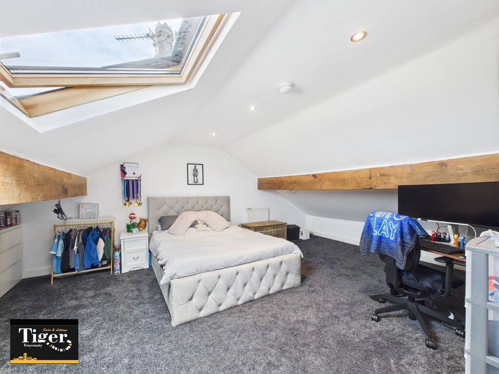 CAM03440G0-PR0359...