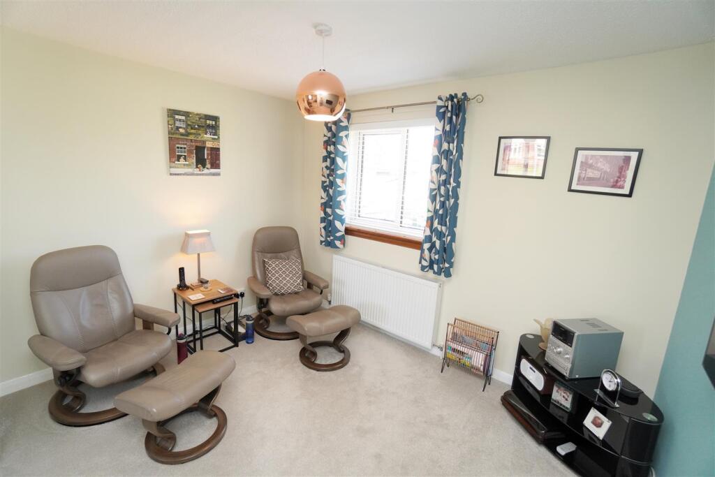 bedroom3).jpg