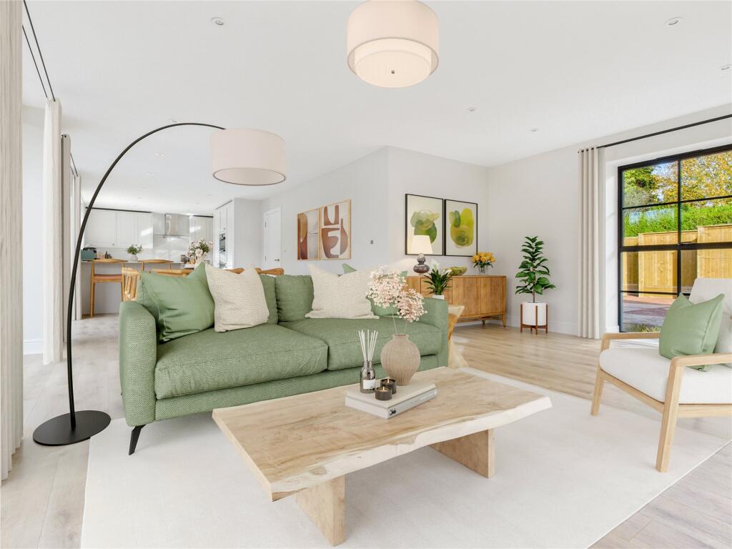 Living Room/Dining R