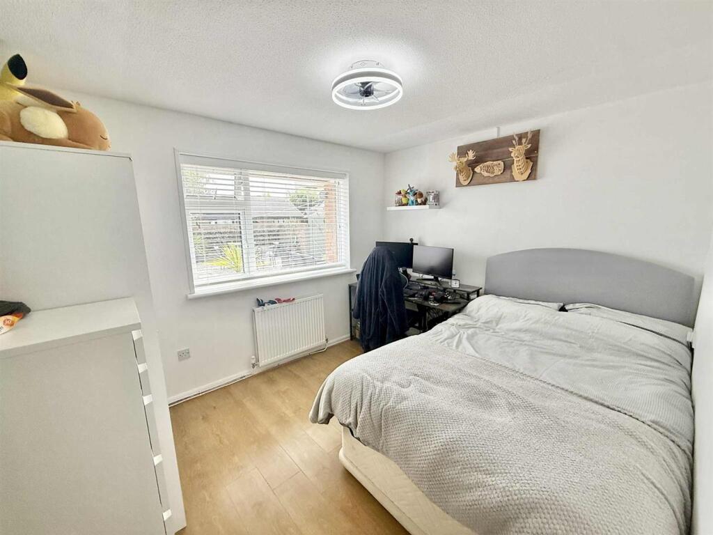Bed-2.jpg
