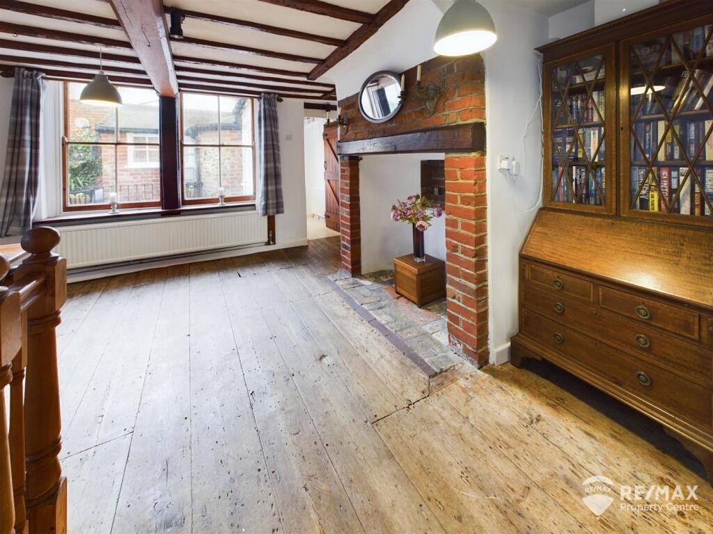 Dining Room.jpg