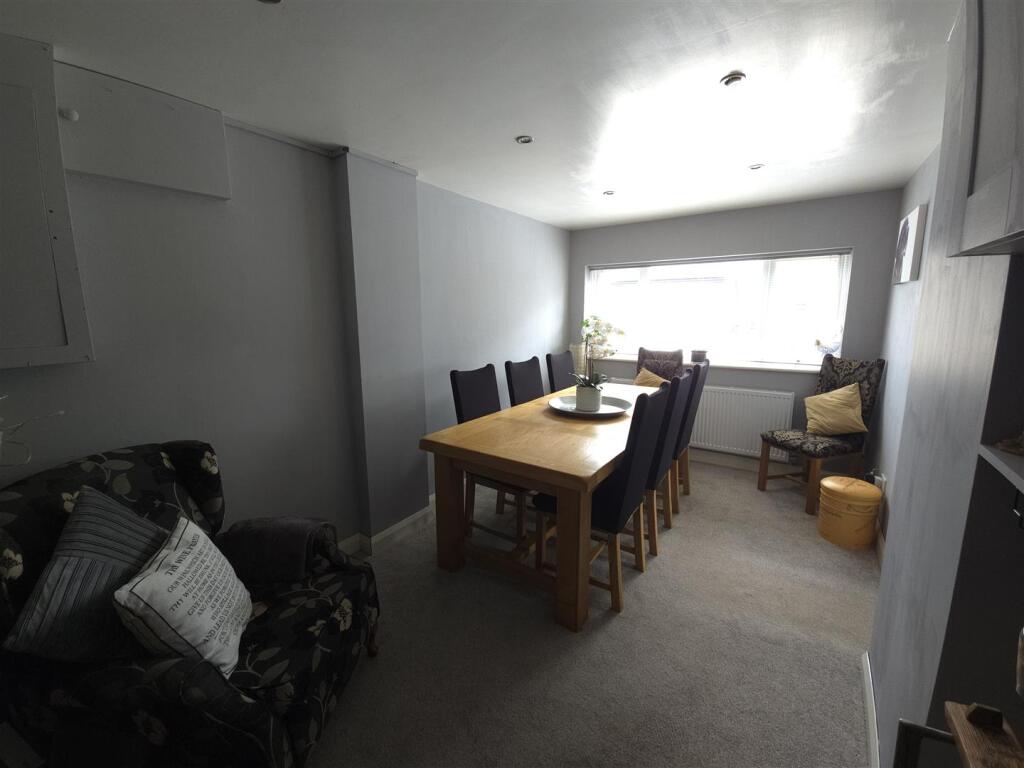 Cherry Close.jpg