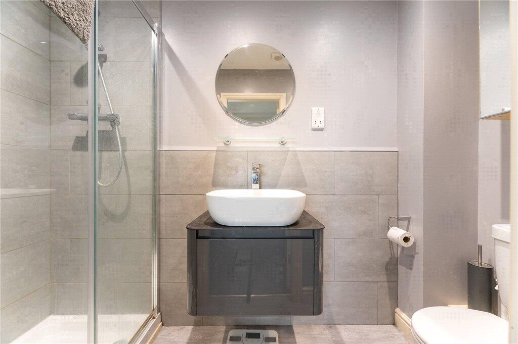 Master En-Suite