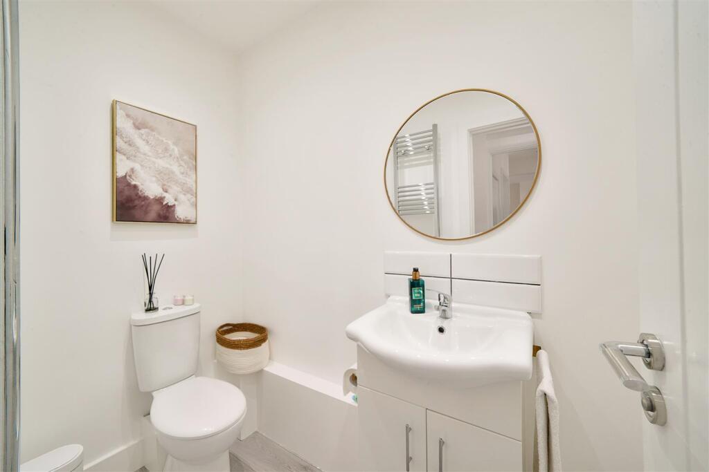 31 Edwards Avenue - qkOYVhH69SkP2tx0N9MT.jpg