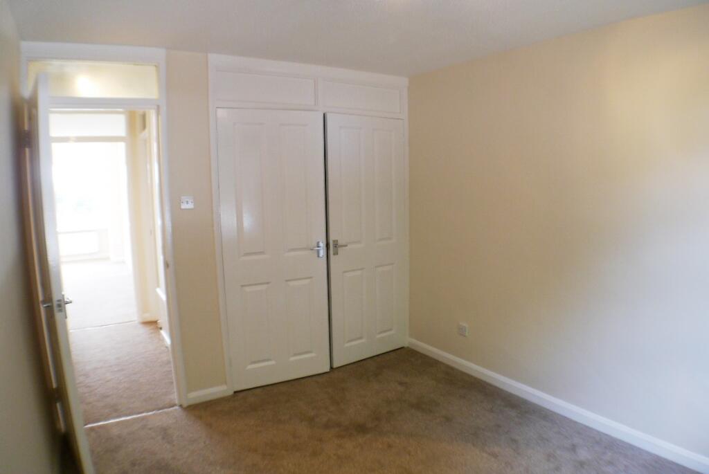 Bedroom 1 with Fitte