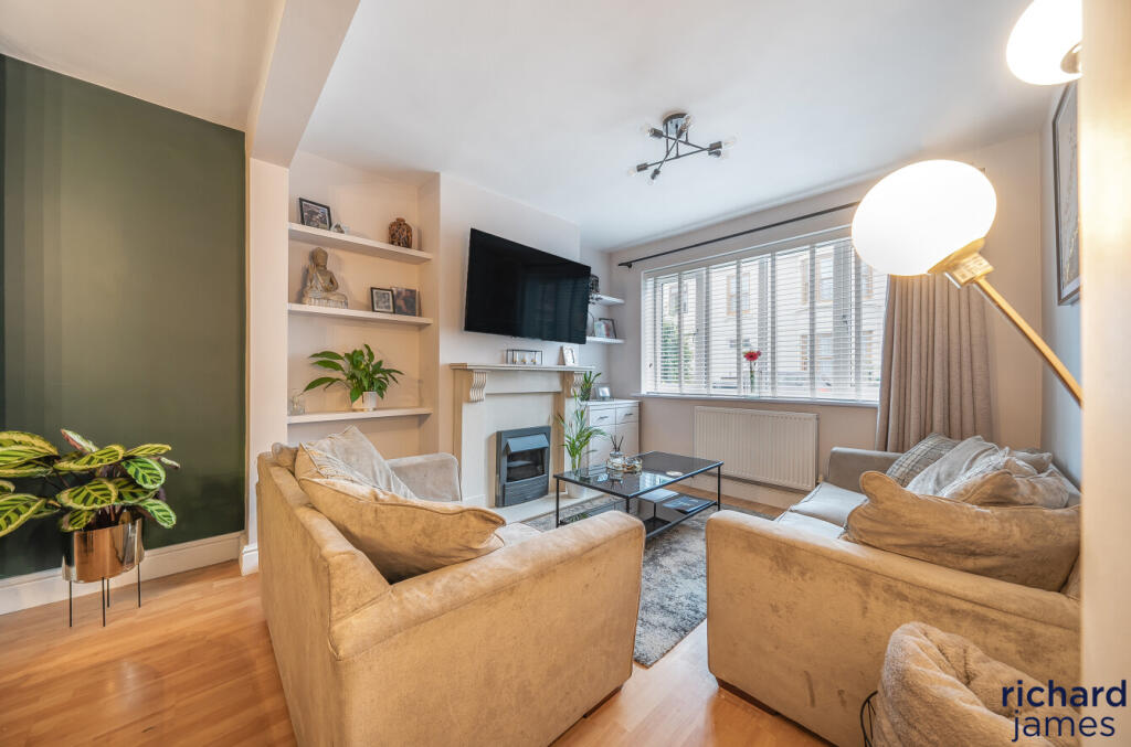 903e2c5f-5036-4e4...