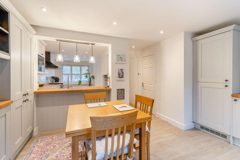 Dining Area 2
