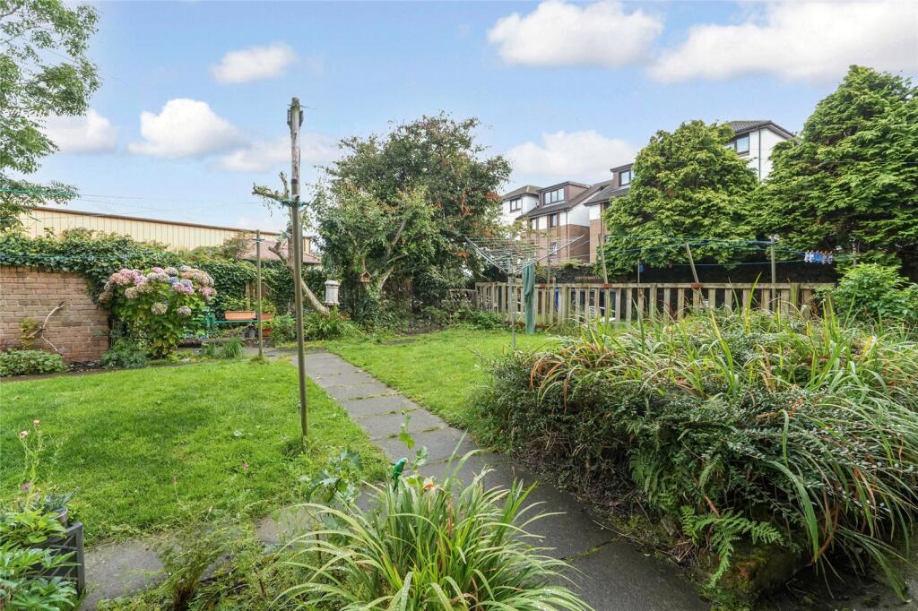 Communal Rear Garden
