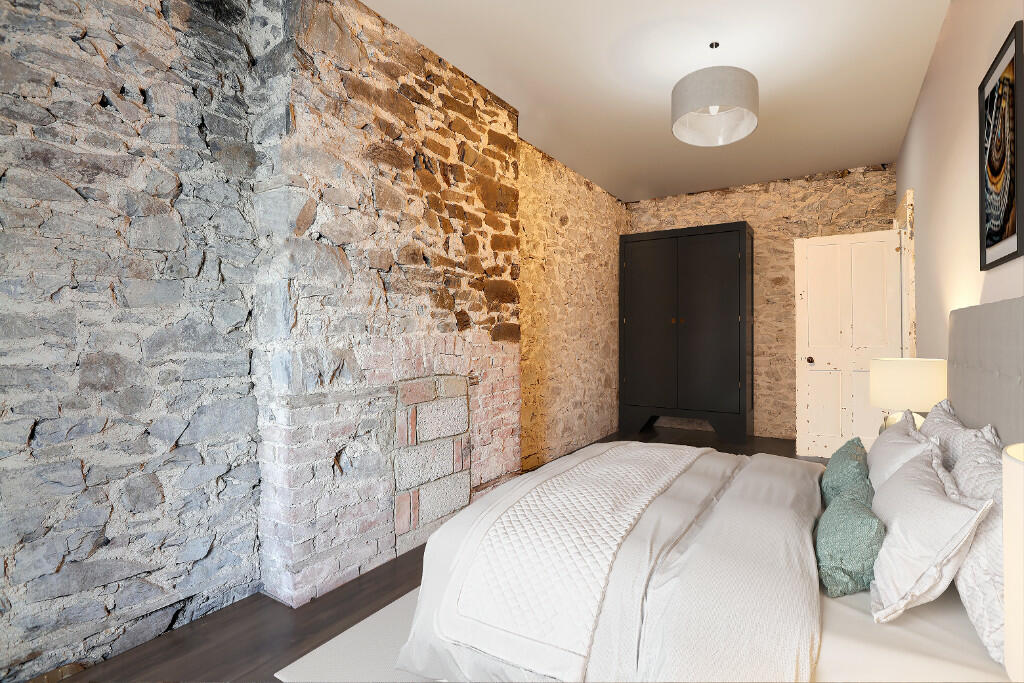 Bed 2v1 furnished