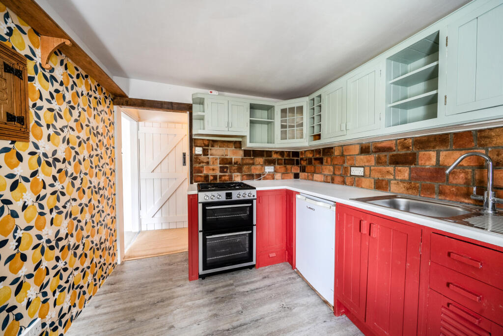 1346937-5-68b1805...