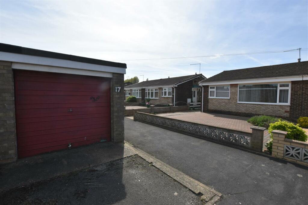 Front Image with Garage.jpg