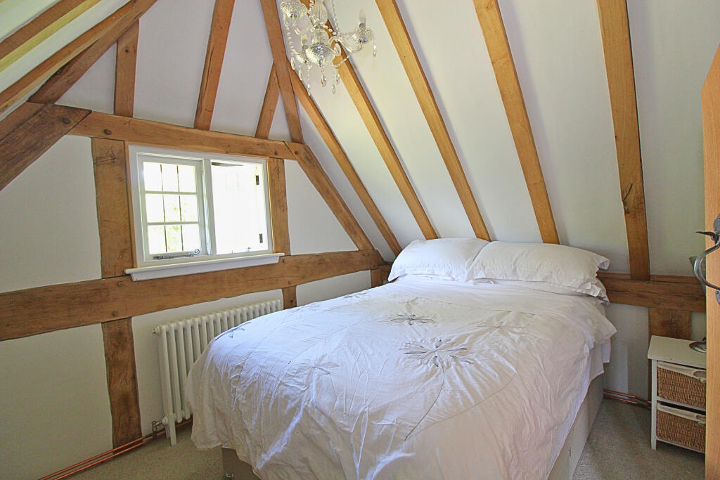 bedroom2