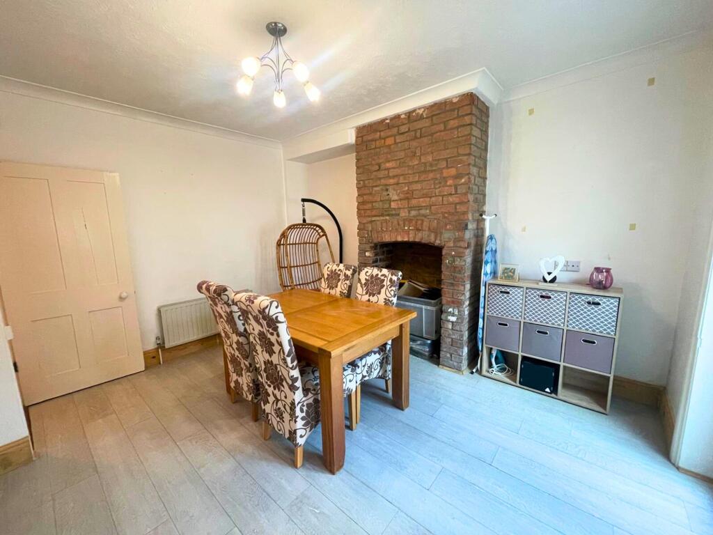 Melbourne Street, Tiverton, EX16