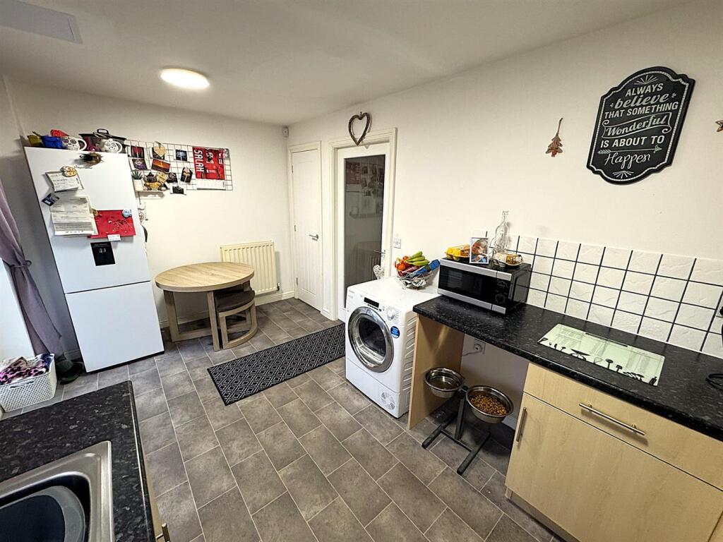 thumbnail_image3 (1).jpg