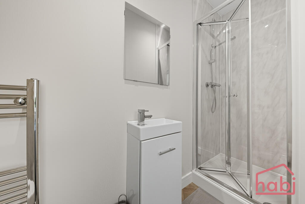 En-suite 1