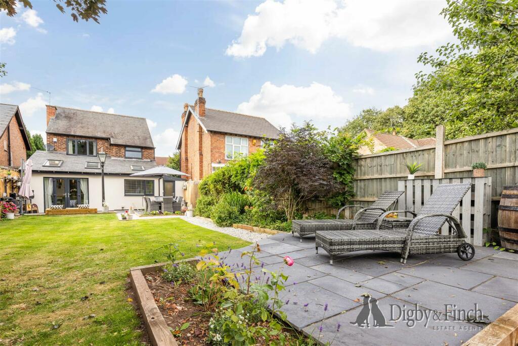 120, Bingham Road Radcliffe-On-Trent, NG12 2GT-8wa