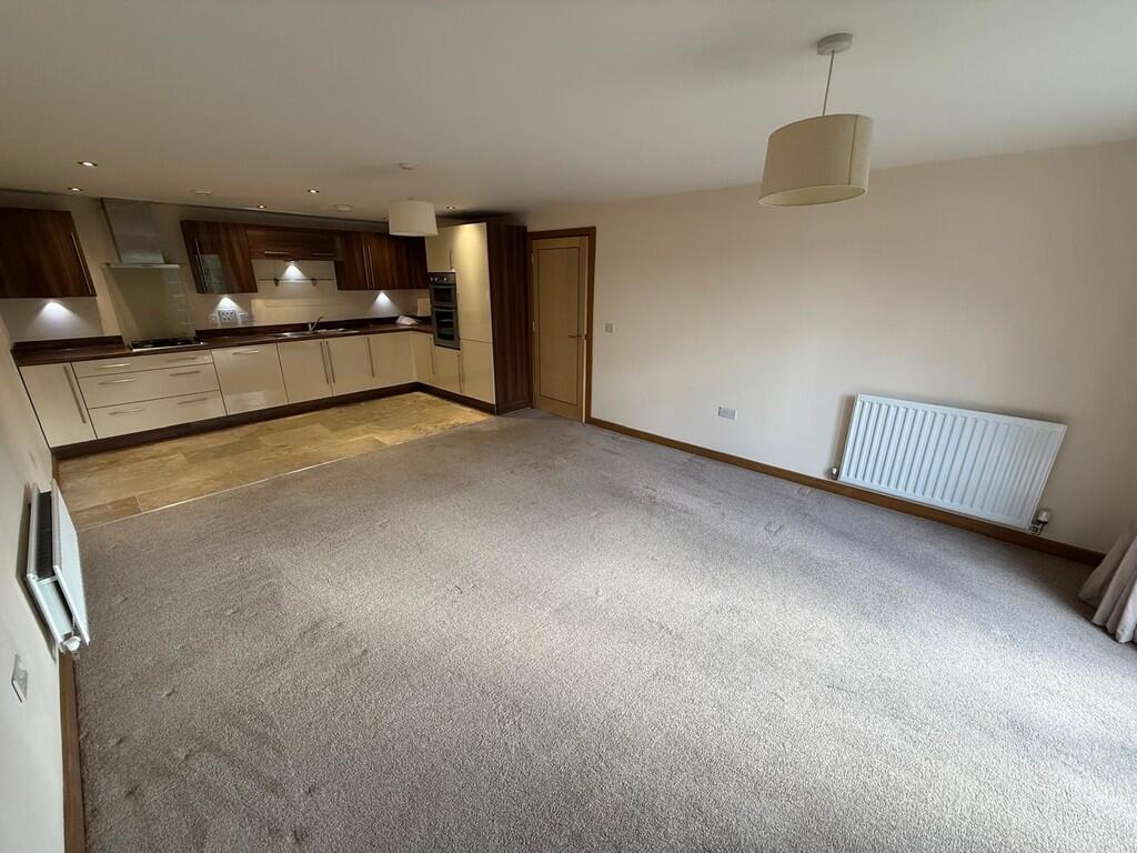 PHOTO-2025-09-15-...