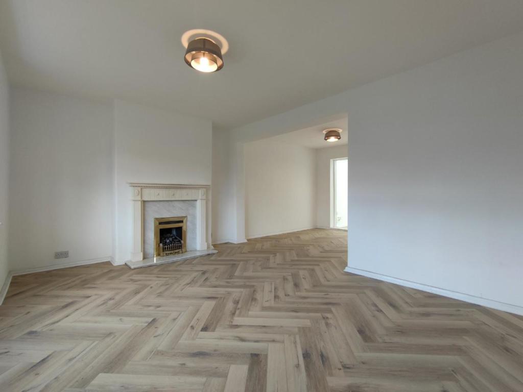 Living Dining Room 3