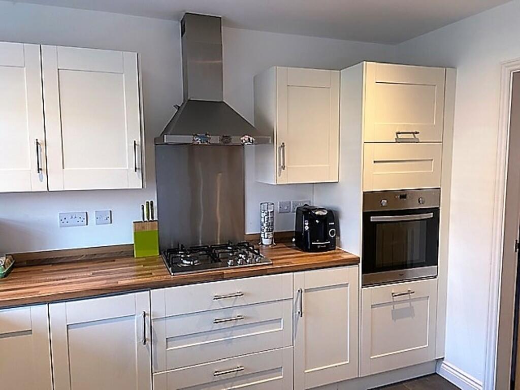 KITCHEN APPLIANCE...