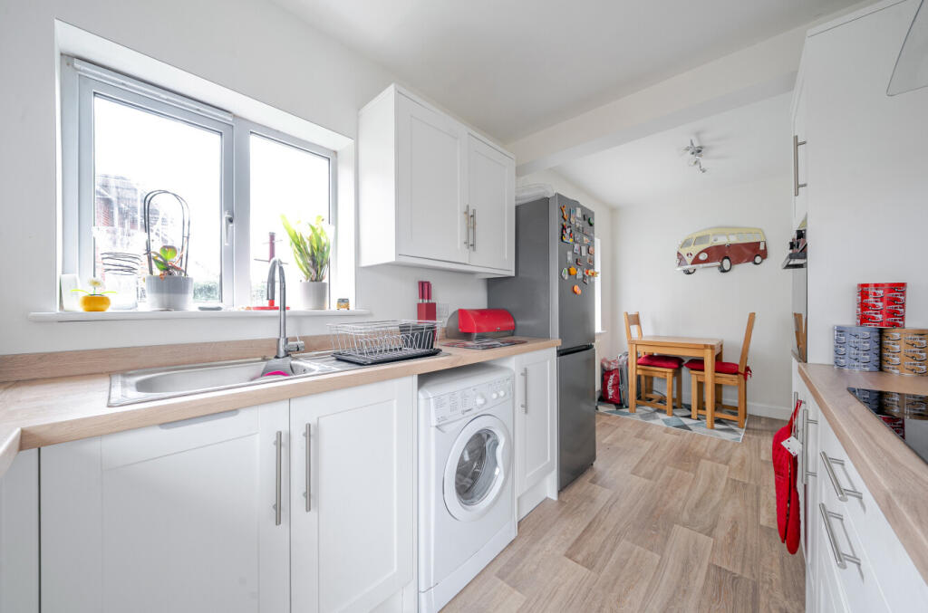 1330859-12-688b68...