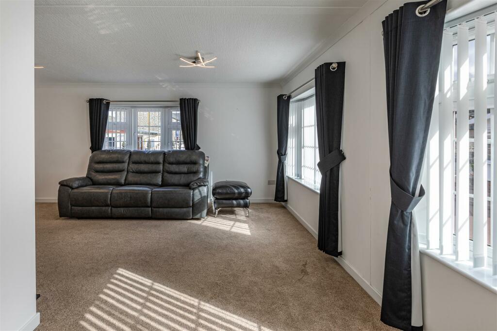 4 Park Homes Galashiels 11.JPG