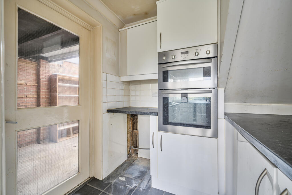 1333273-12-688cfc...