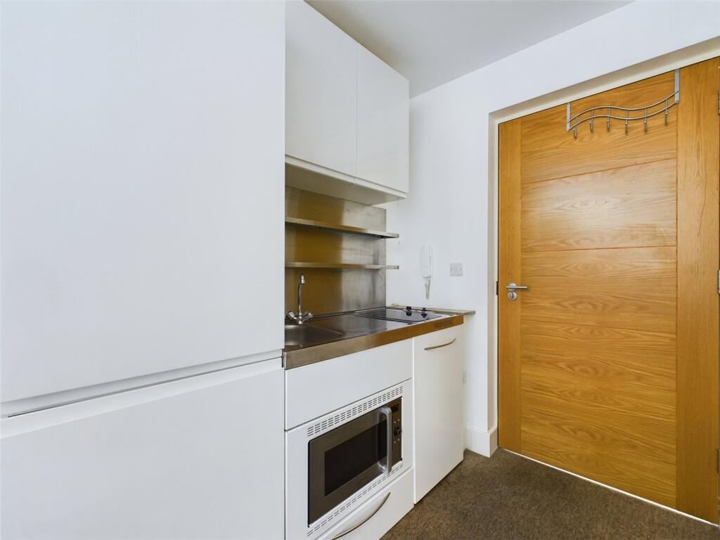 Kitchen-Flat-To-Rent