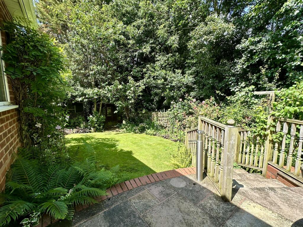 side patio &amp; lawn