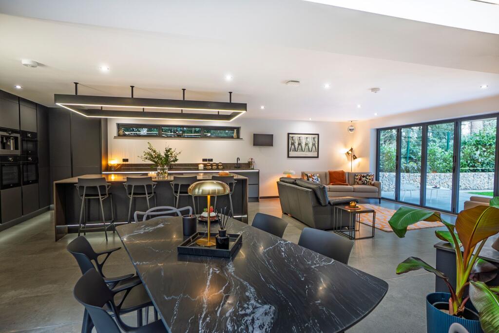 Kitchen/Diner/Lounge