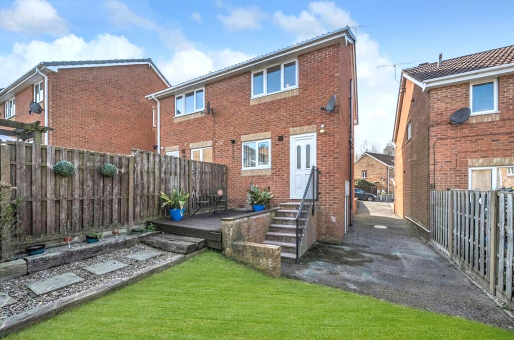 View Of The Back Of The House &amp; Garden 